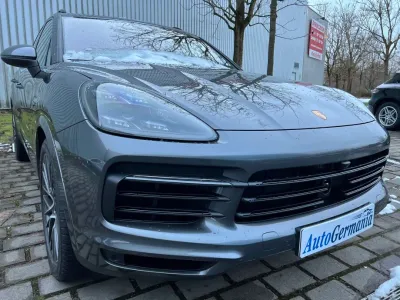 Porsche Cayenne e-Hybrid 462PS Coupe Matrix 